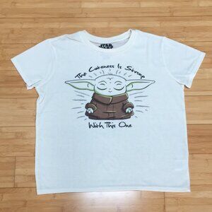 EUC Star Wars Baby Yoda The Mandalorian Light Yellow T-Shirt